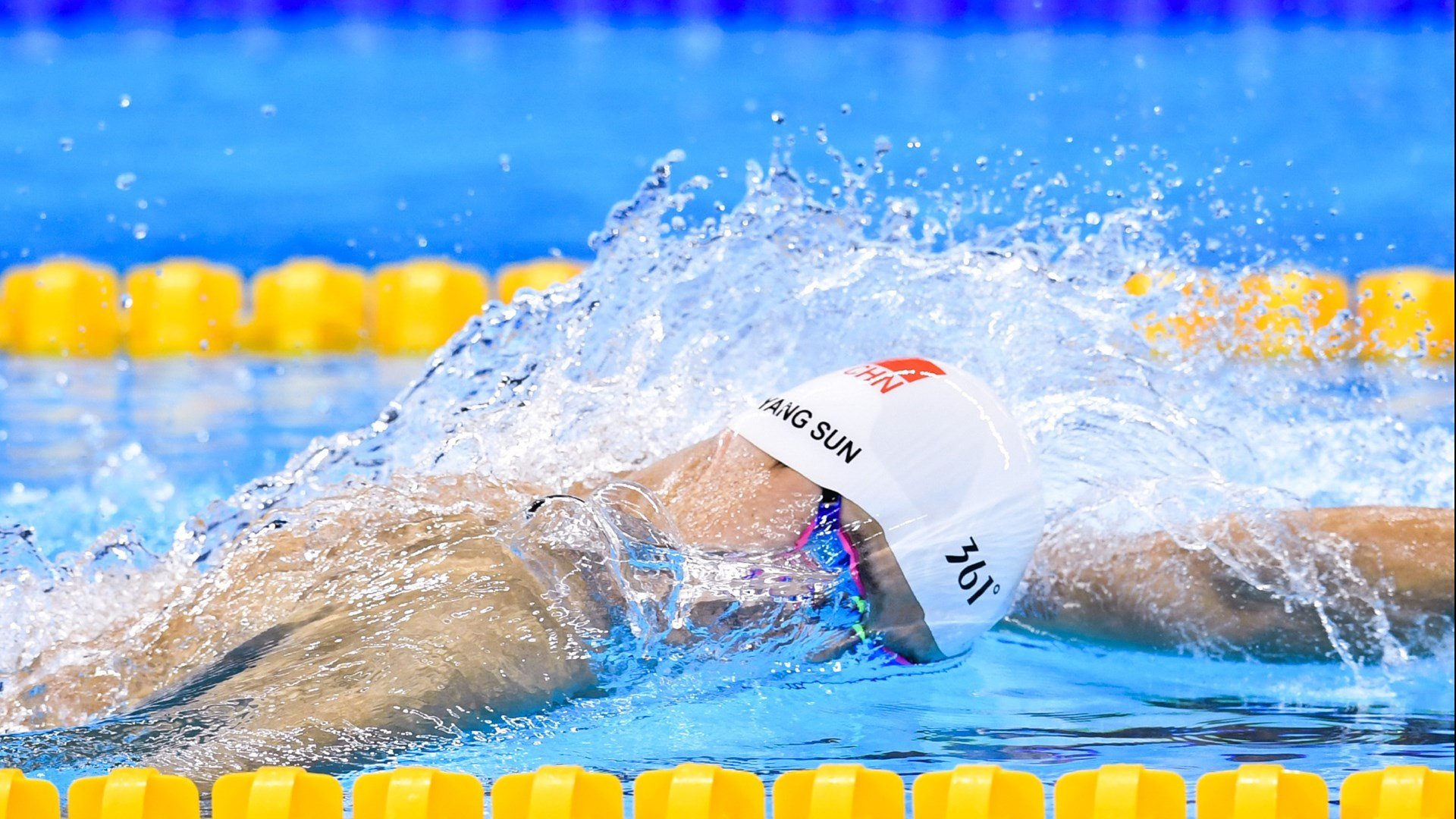 “台球：天府校区赛场成观众瞩目的竞技焦点”